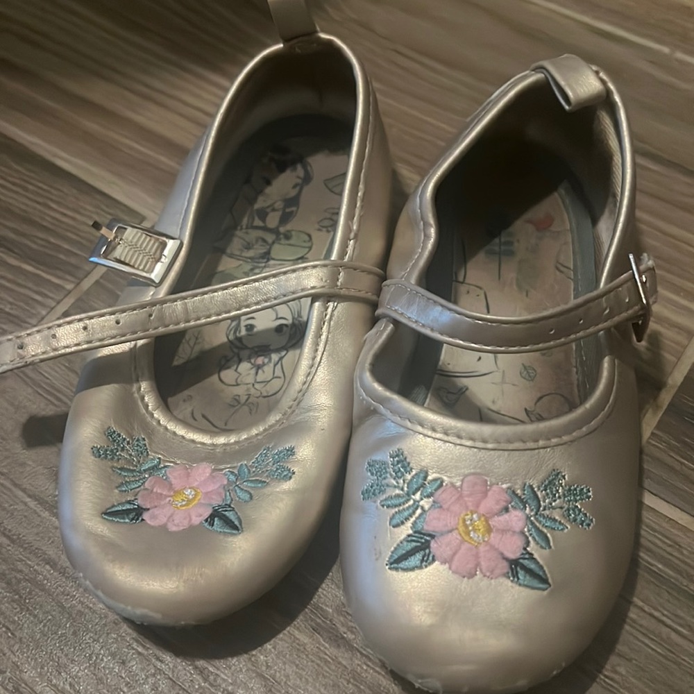 Loved so much before Disney animator collection toddler shoes